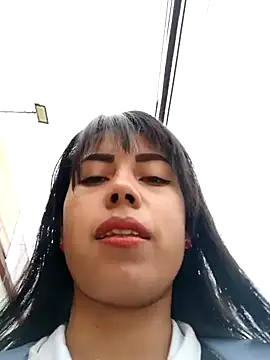Snapshot of _andrea30 chatting on 4, 3, 2025 andrea30 online show from 4, 3, 2025