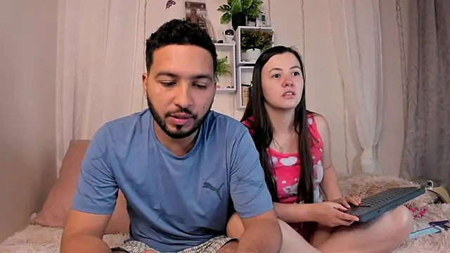 Idara and Edahi01 online show from 19, 3, 2025