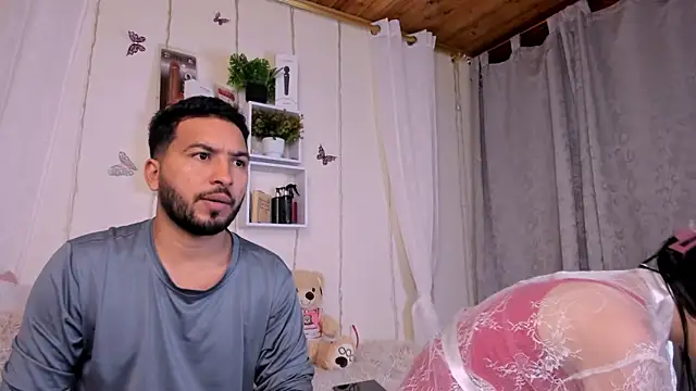 Idara and Edahi01 online show from 19, 3, 2025