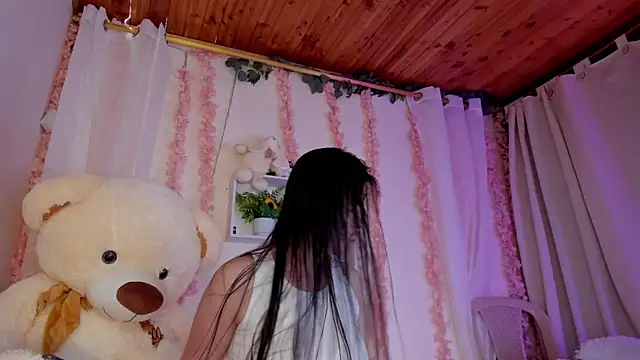 Idara and Edahi01 online show from 19, 9, 2025