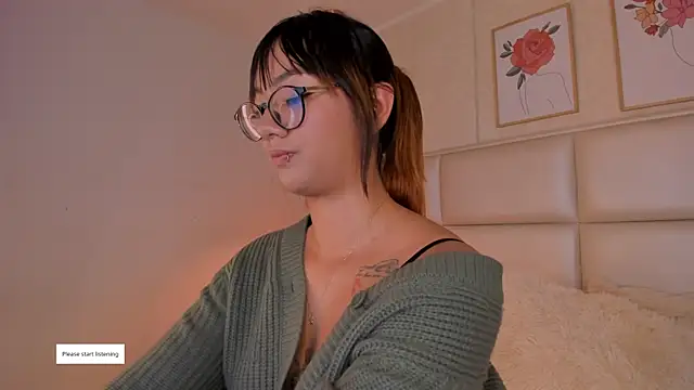 Snapshot of Aily_Yozuko chatting on 16, 12, 2025 Aily Yozuko online show from 16, 12, 2025