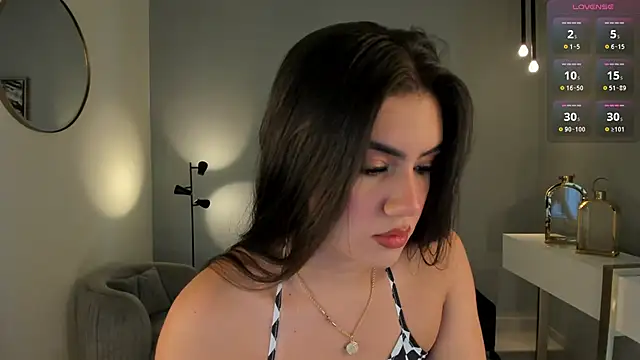 AngelicaVega online show from 4, 2, 2025