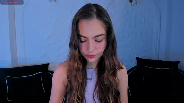 MarianneLane online show from 4, 10, 2025