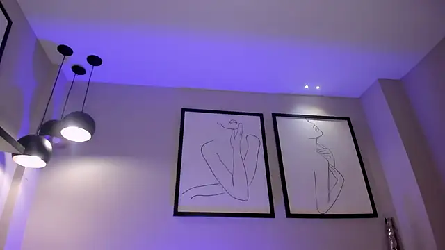 DonnaStonne online show from 21, 12, 2024