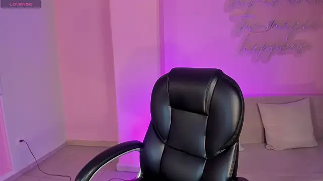 DonnaStonne online show from 28, 9, 2025