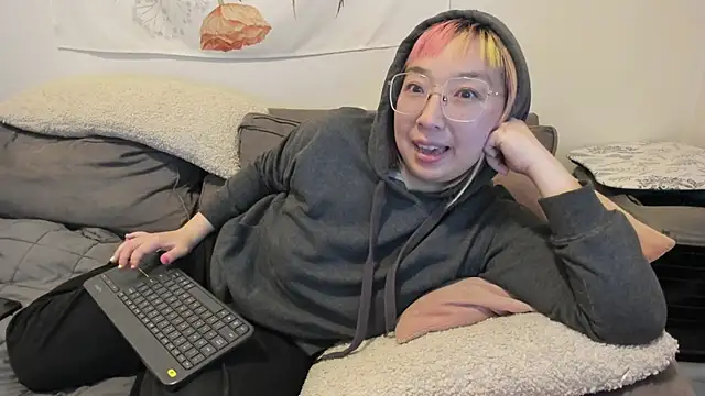 luxgray online show from 5, 12, 2024