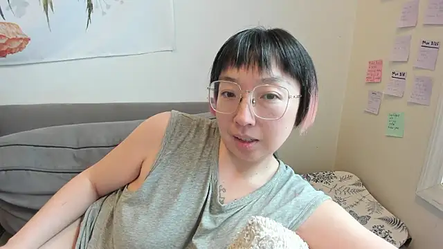 Snapshot of luxgray chatting on 10, 1, 2026 luxgray online show from 10, 1, 2026