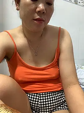 Snapshot of Baby-bigtits chatting on 22, 2, 2025 Baby-bigtits online show from 22, 2, 2025