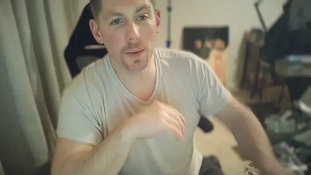 Snapshot of Rock_Pierce chatting on 13, 2, 2025 Rock Pierce online show from 13, 2, 2025