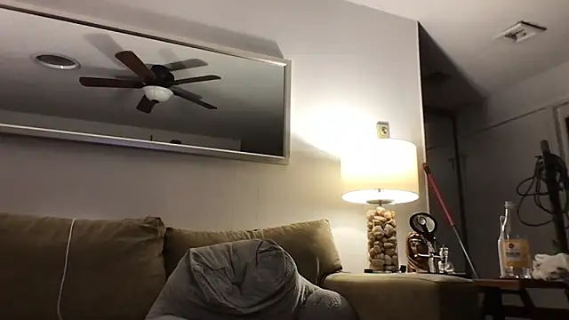 Snapshot of Rock_Pierce chatting on 15, 3, 2025 Rock Pierce online show from 15, 3, 2025