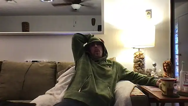 Snapshot of Rock_Pierce chatting on 11, 11, 2025 Rock Pierce online show from 11, 11, 2025