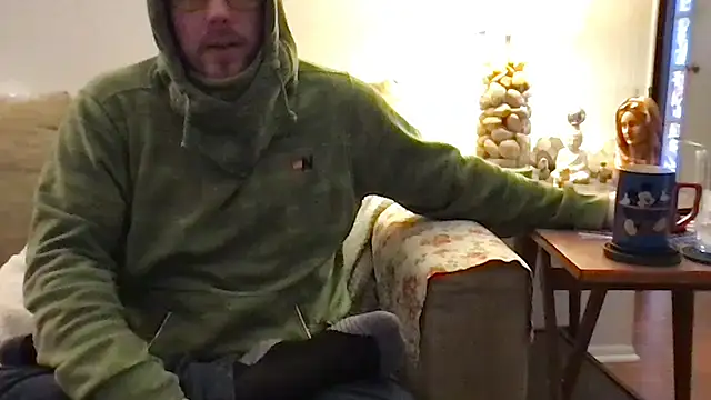 Snapshot of Rock_Pierce chatting on 13, 11, 2025 Rock Pierce online show from 13, 11, 2025