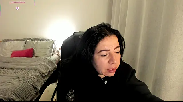 Snapshot of Im_coco chatting on 9, 4, 2026 Im coco online show from 9, 4, 2026