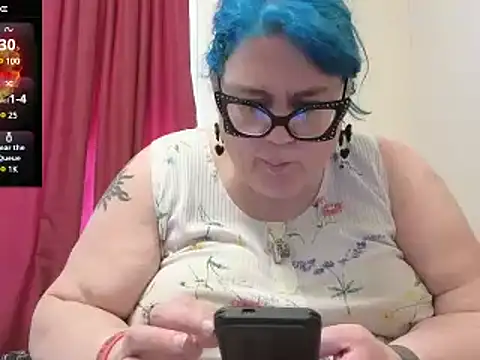 Snapshot of EmberCum chatting on 12, 3, 2025 EmberCum online show from 12, 3, 2025