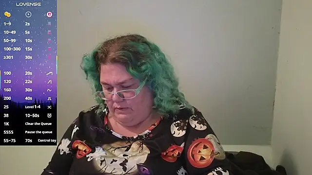 Snapshot of EmberCum chatting on 4, 10, 2025 EmberCum online show from 4, 10, 2025