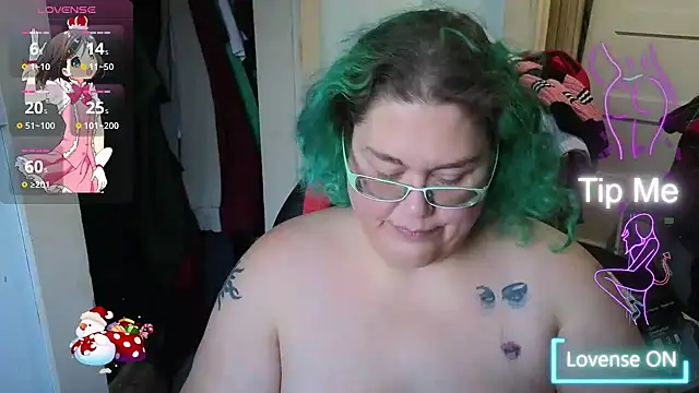 Snapshot of EmberCum chatting on 13, 11, 2025 EmberCum online show from 13, 11, 2025