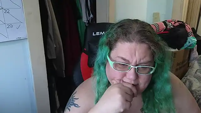 Snapshot of EmberCum chatting on 29, 11, 2025 EmberCum online show from 29, 11, 2025