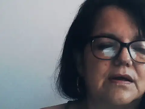 kassandra02 online show from 2, 2, 2026