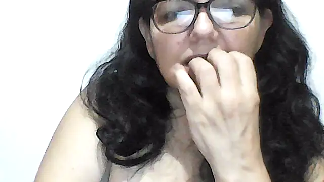 kassandra02 online show from 5, 2, 2026