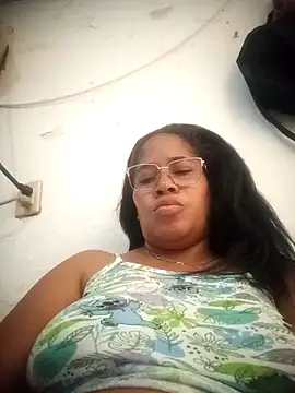 Snapshot of Arleth_Mars chatting on 5, 11, 2025 Arleth Mars online show from 5, 11, 2025