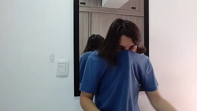 alex connorr online show from 12, 2, 2025