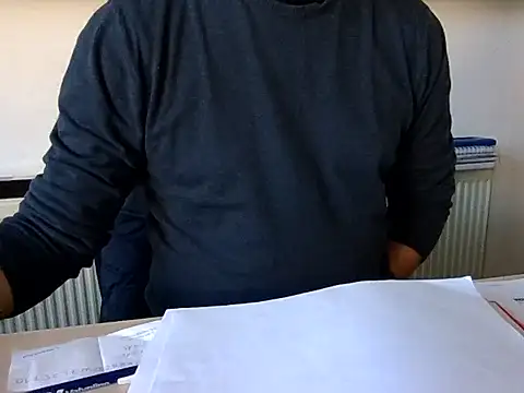 Snapshot of fikoivos chatting on 25, 10, 2025 fikoivos online show from 25, 10, 2025