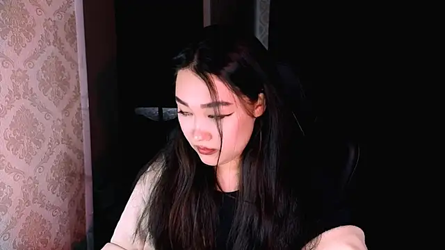 Snapshot of Erica_Wayne chatting on 30, 10, 2025 Erica Wayne online show from 30, 10, 2025