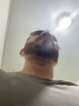 luisfer 98 online show from 15, 4, 2026