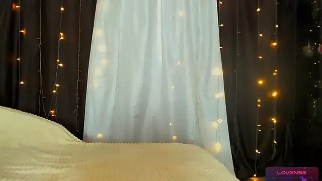 Adriana Sweet 24 online show from 27, 6, 2026