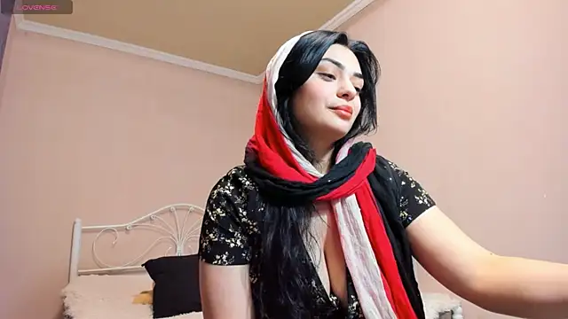 Snapshot of _cleopattra_ chatting on 3, 1, 2025  cleopattra  online show from 3, 1, 2025