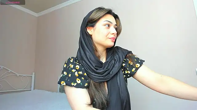 Snapshot of _cleopattra_ chatting on 9, 2, 2025  cleopattra  online show from 9, 2, 2025
