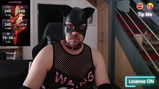 punky233 online show from 10, 6, 2026