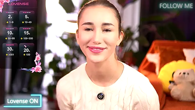 EmilyRaymont online show from 23, 11, 2025