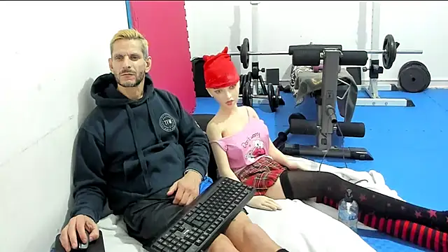 Snapshot of Samurayjiu chatting on 1, 12, 2025 Samurayjiu online show from 1, 12, 2025