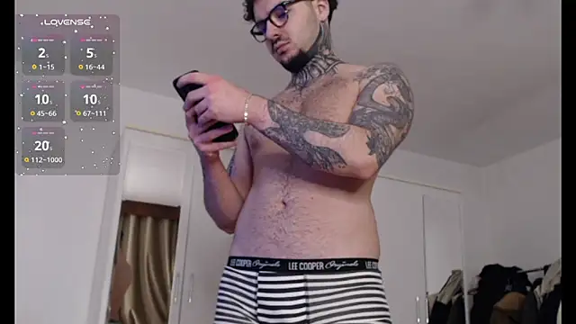 TattedCurls online show from 27, 2, 2025