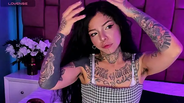 NinaInk online show from 18, 3, 2025