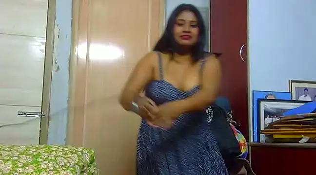 Snapshot of sexy_roma chatting on 23, 1, 2025 sexy roma online show from 23, 1, 2025