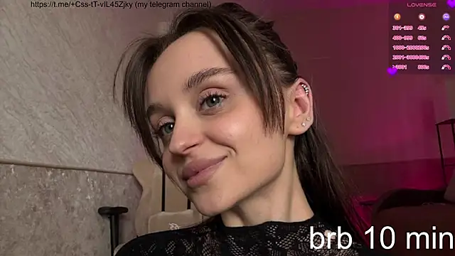 Katy perry  online show from 14, 4, 2026