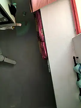 Snapshot of wildboy_simon chatting on 15, 1, 2026 wildboy simon online show from 15, 1, 2026