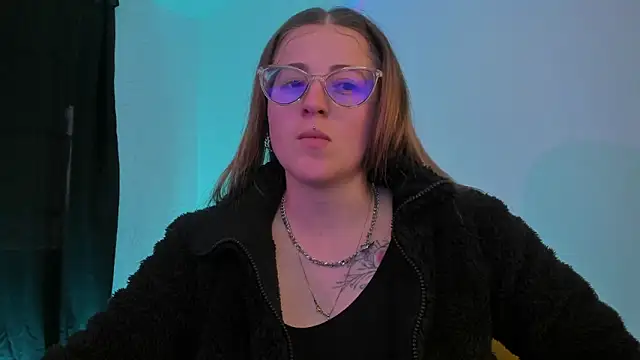 tekila   online show from 13, 2, 2025