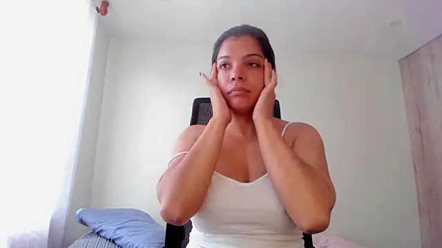 Snapshot of Sweetdreamses_ chatting on 6, 3, 2026 Sweetdreamses online show from 6, 3, 2026