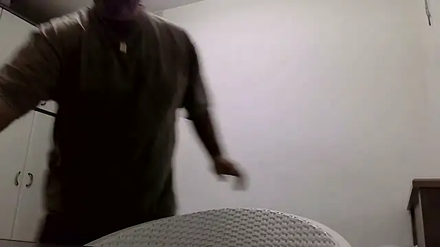 Snapshot of your_man85 chatting on 28, 12, 2024 your man85 online show from 28, 12, 2024