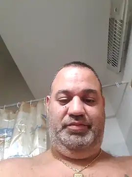 Snapshot of your_man85 chatting on 1, 2, 2025 your man85 online show from 1, 2, 2025