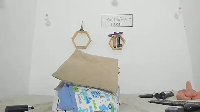 clarise cooper online show from 7, 10, 2025