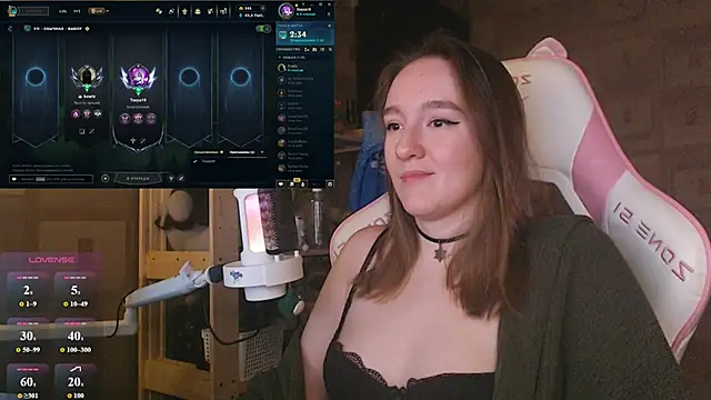 MoonlishSiren online show from 7, 6, 2026