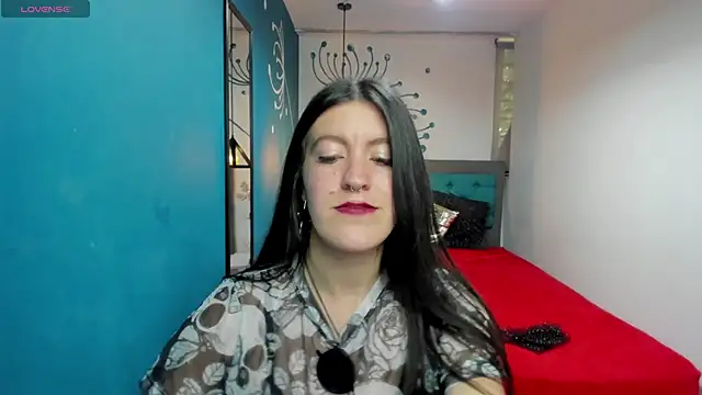LiaCooper  online show from 3, 12, 2024