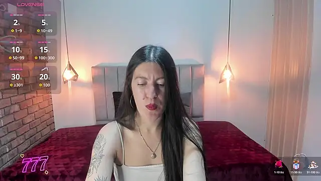 LiaCooper  online show from 2, 6, 2026