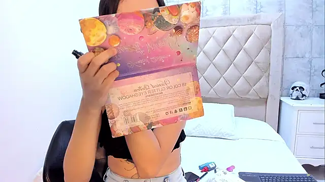 Snapshot of MelodyBliss chatting on 20, 11, 2025 MelodyBliss online show from 20, 11, 2025