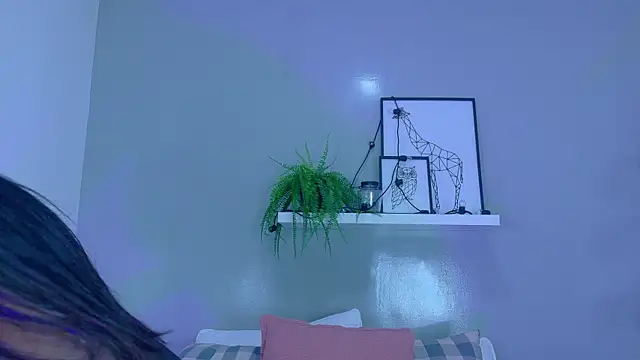 KendalMilleer online show from 18, 9, 2025