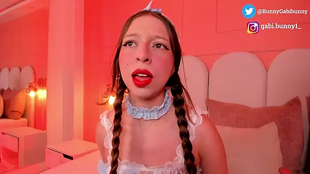 gabi bunny online show from 27, 10, 2025